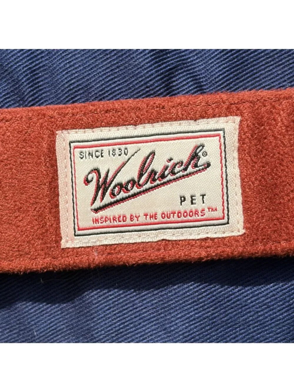 Woolrich Insulated Dog Coat Jacket Navy Rust Medium Durable Adjustable Harness